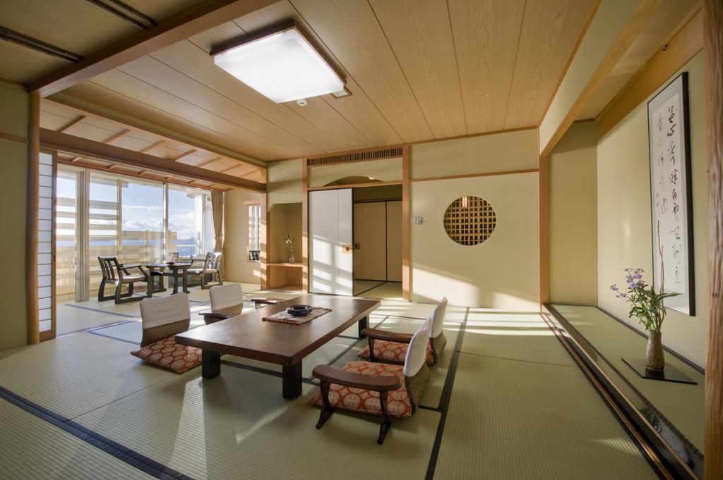 Hotel Tatsuki Gamagori Rom bilde