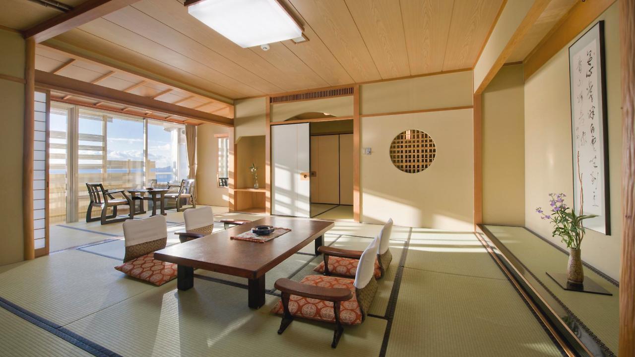Hotel Tatsuki Gamagori Eksteriør bilde